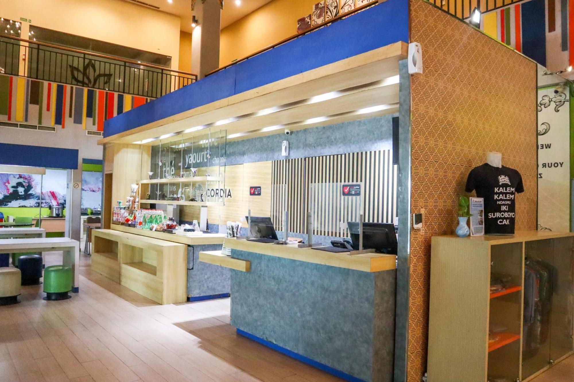 Cordia Hotel Surabaya Airport - Hotel Dalam Bandara - Formerly Ibis Budget Surabaya Airport Сидоарджо Экстерьер фото