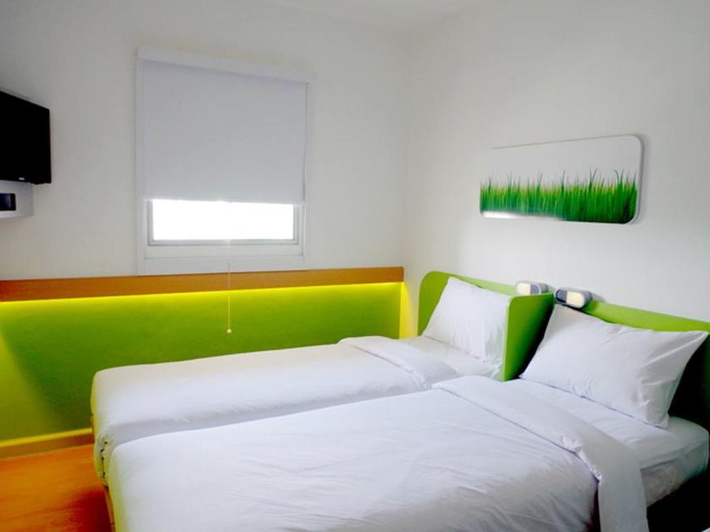 Cordia Hotel Surabaya Airport - Hotel Dalam Bandara - Formerly Ibis Budget Surabaya Airport Сидоарджо Экстерьер фото